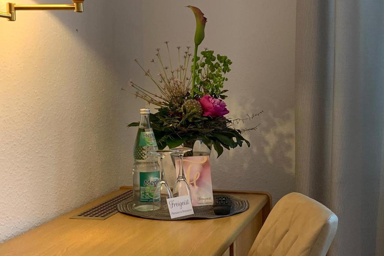 Freigeist • Pension & Brasserie Witzin Экстерьер фото