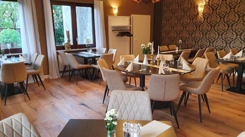 Freigeist • Pension & Brasserie Witzin Экстерьер фото