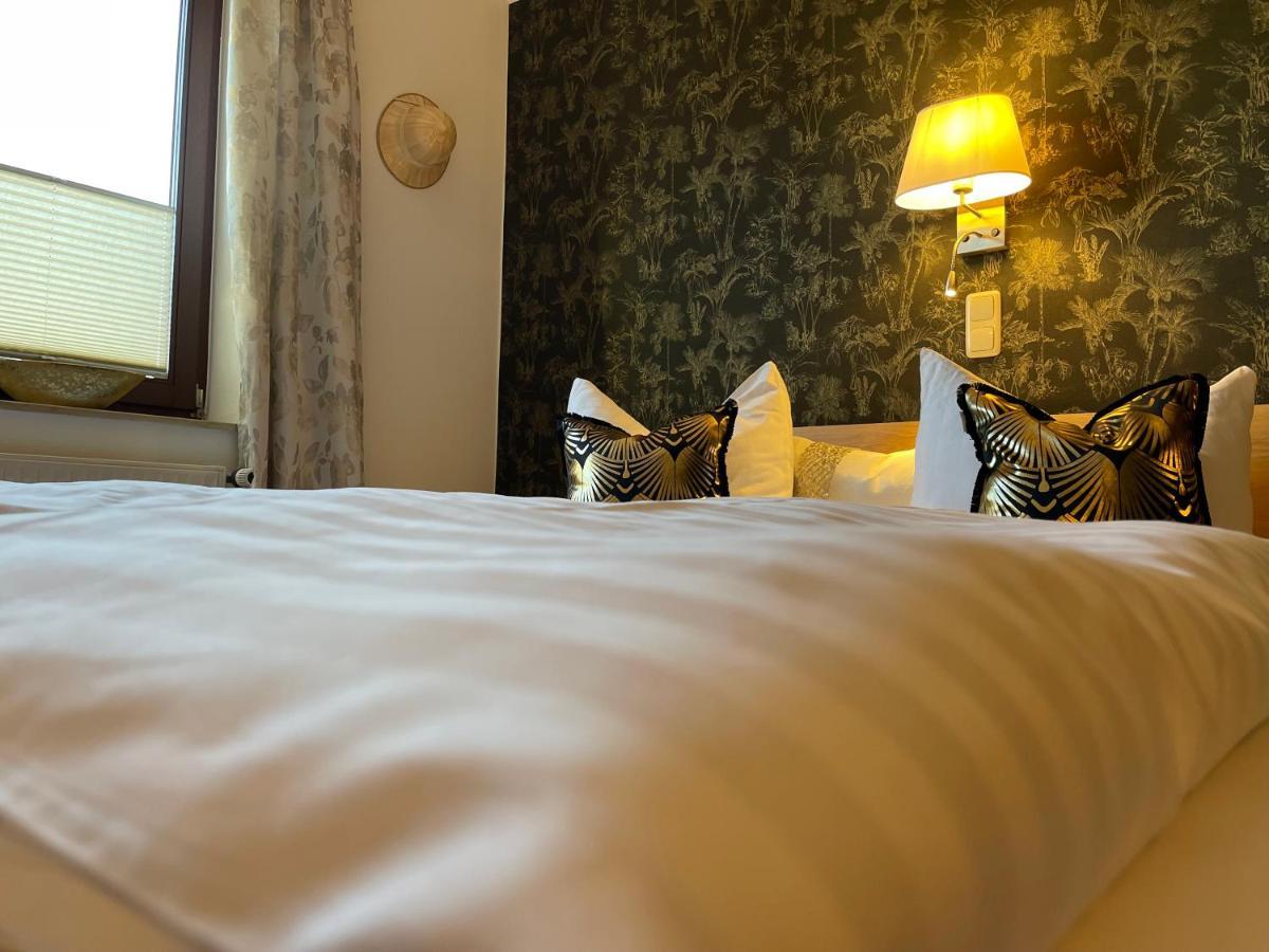 Freigeist • Pension & Brasserie Witzin Экстерьер фото