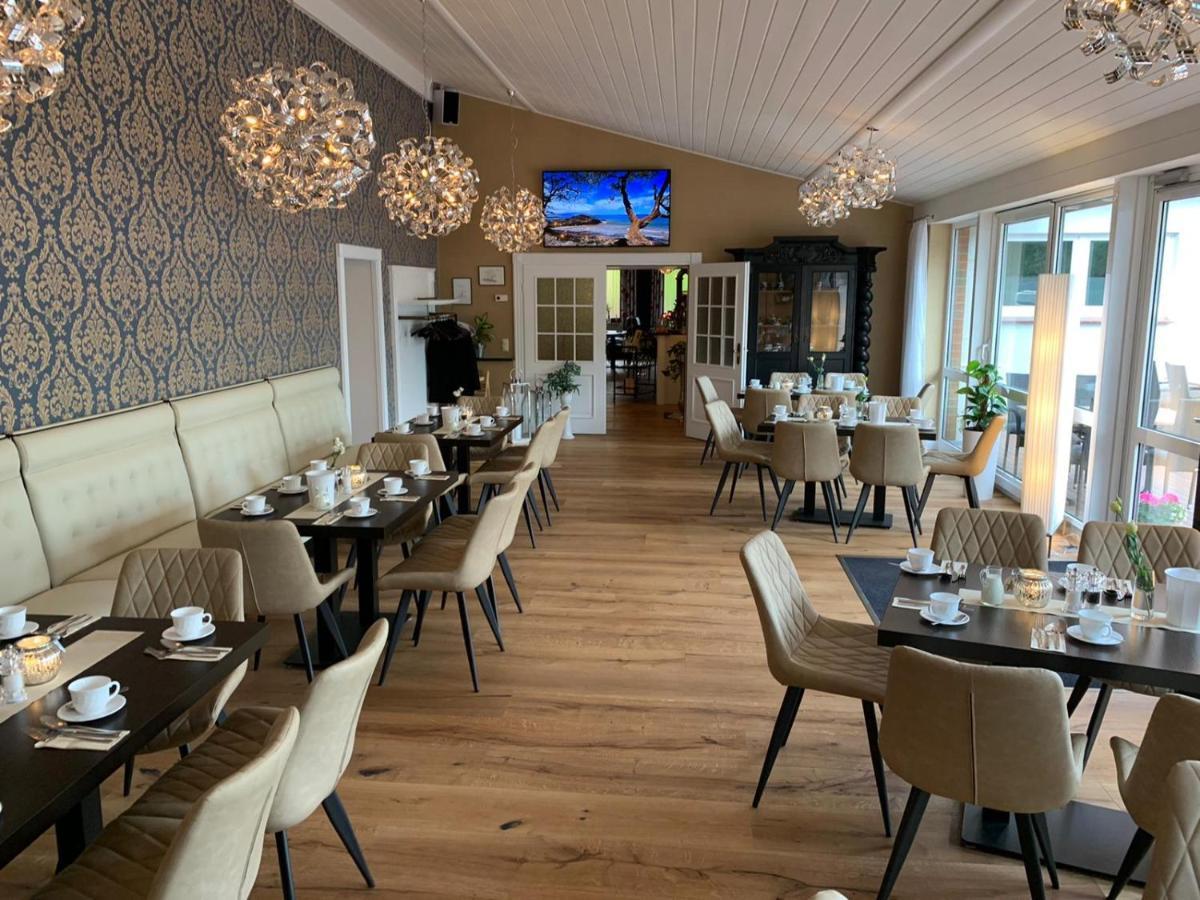 Freigeist • Pension & Brasserie Witzin Экстерьер фото