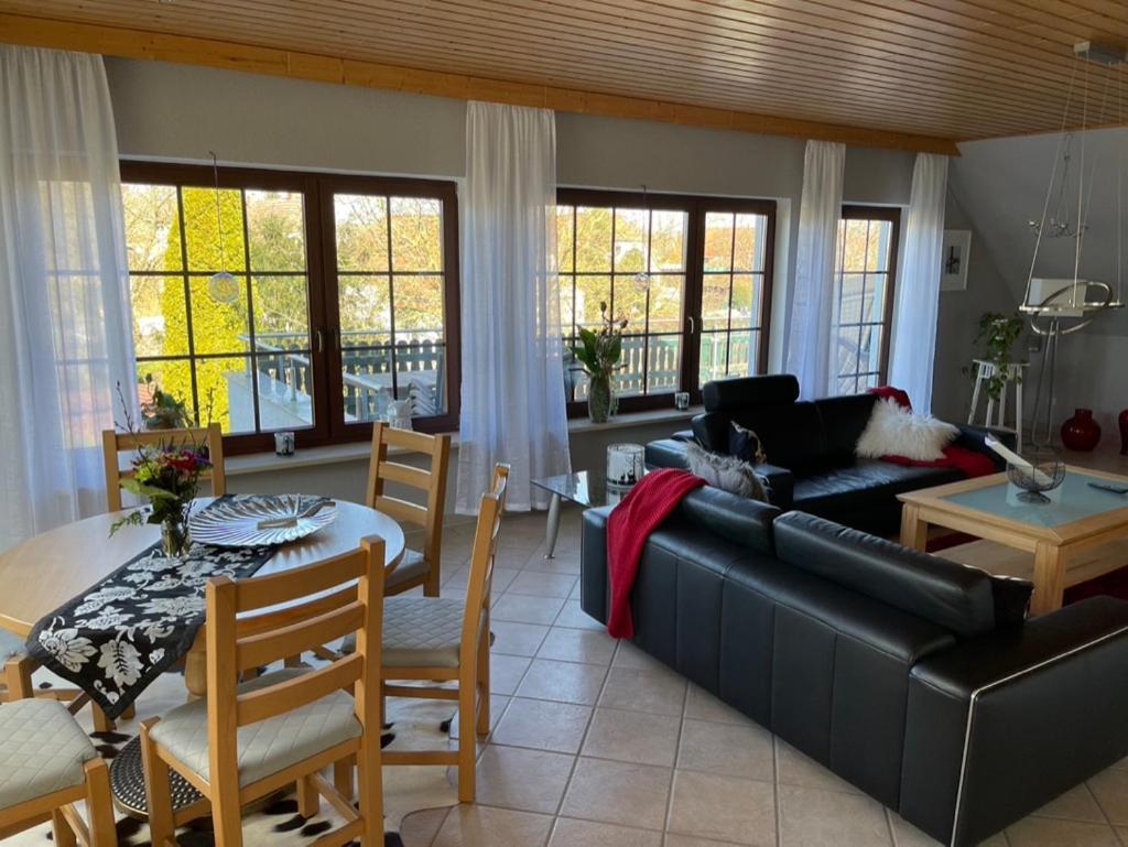 Freigeist • Pension & Brasserie Witzin Экстерьер фото